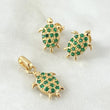 Set Tortuga - Topos 1.4cm - Dije 2.2cm 4.5gr - Circones Verdes  Nac.Esp. Oro 18K ©