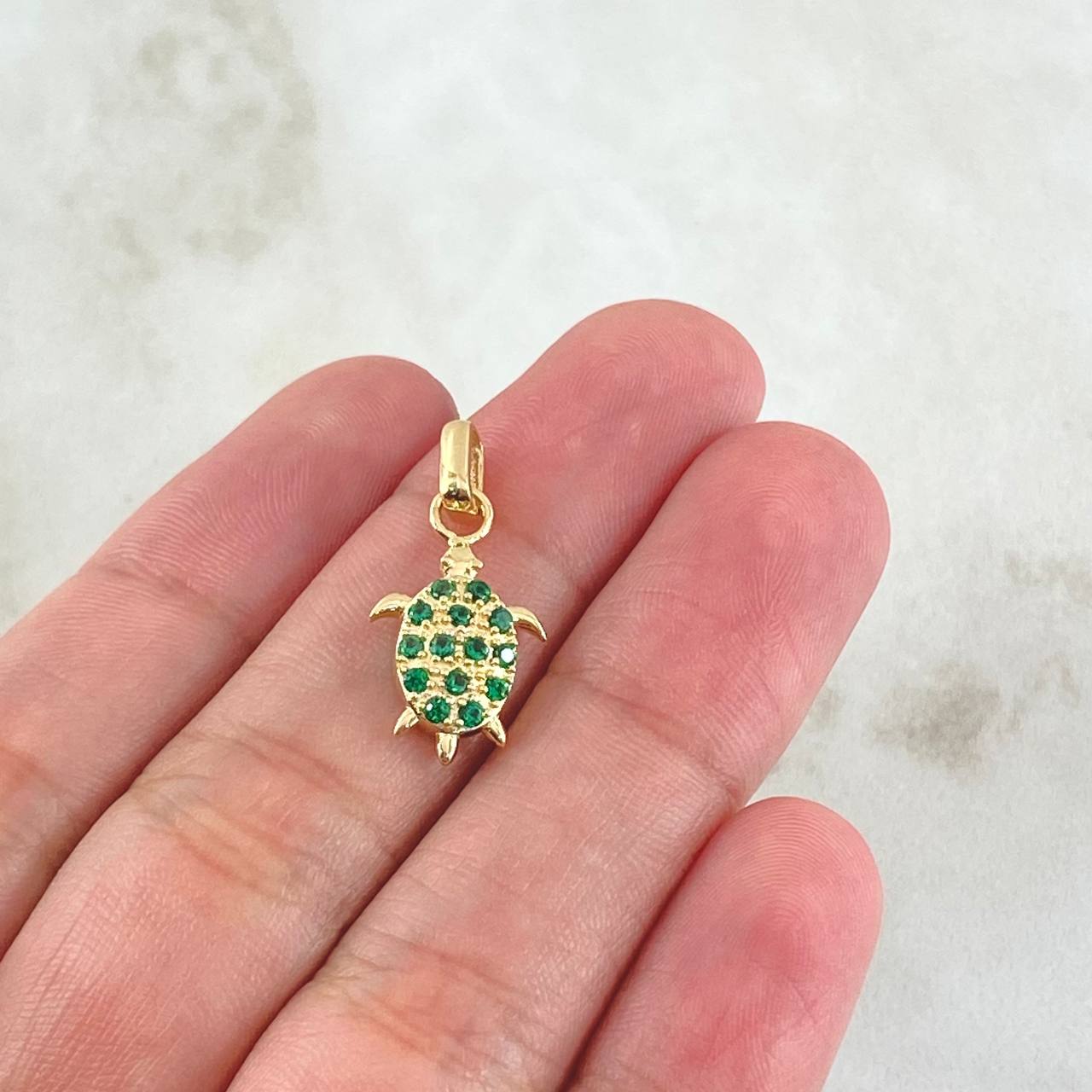 Set Tortuga - Topos 1.4cm - Dije 2.2cm 4.5gr - Circones Verdes  Nac.Esp. Oro 18K ©