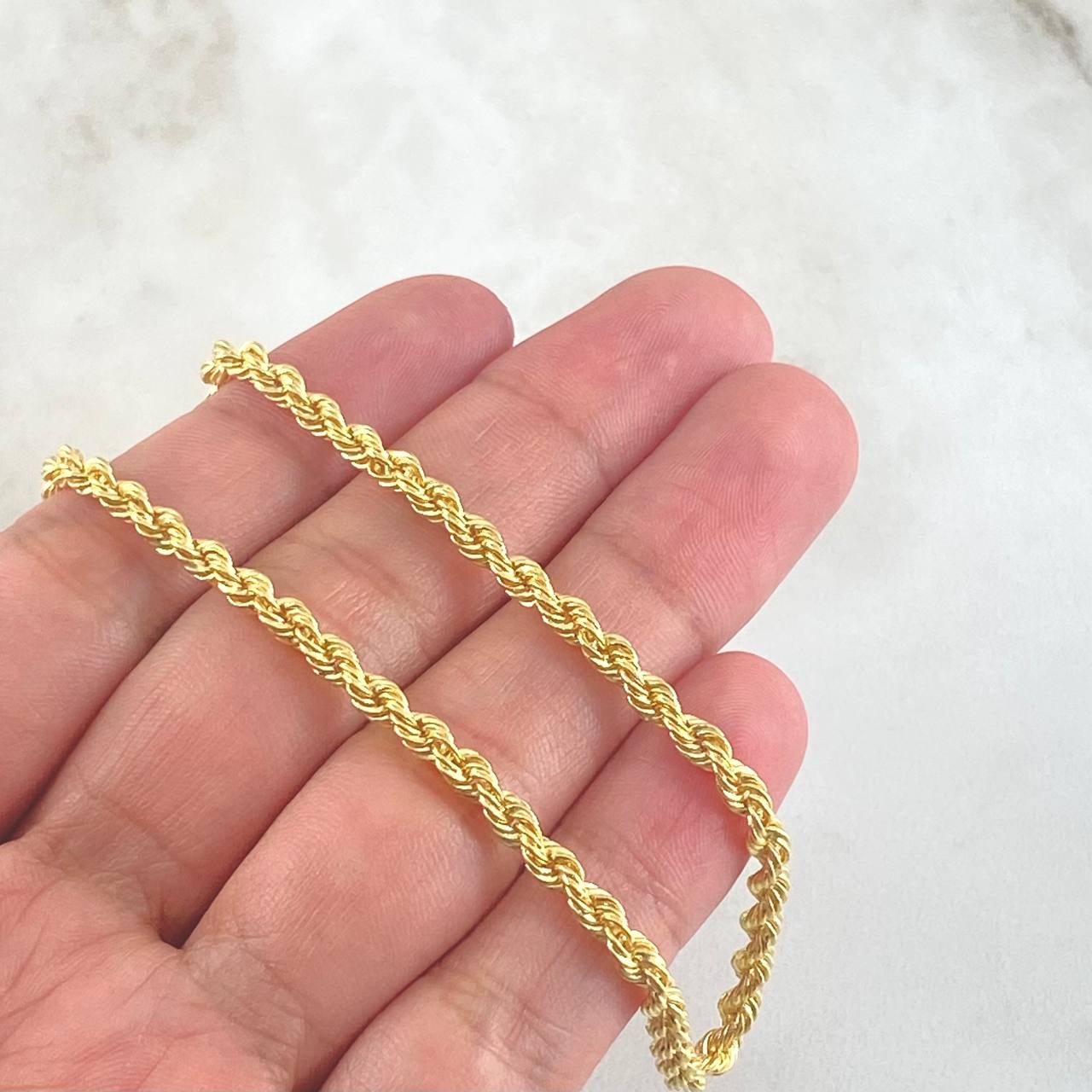 Cadena Lazo 9.7gr / 70cm / +3 Oro 18K