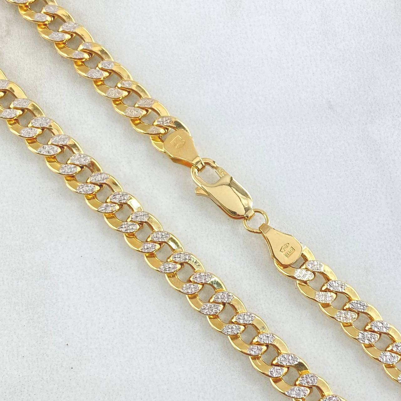 Cadena Cubana 15.9gr / 60cm / +0 Oro 18K ©
