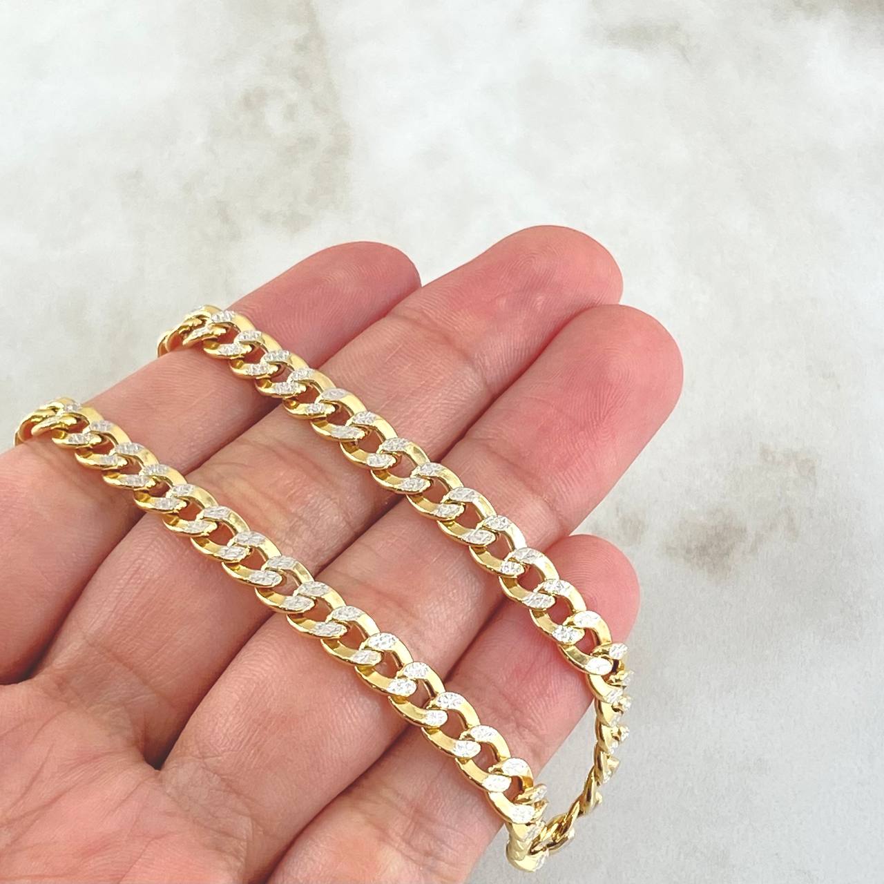 Cadena Cubana 15.9gr / 60cm / +0 Oro 18K ©