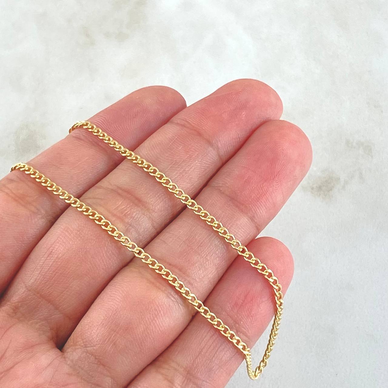 Cadena Cubana 3.15gr / 60cm-2.4mm Oro Amarillo +1 18K ©