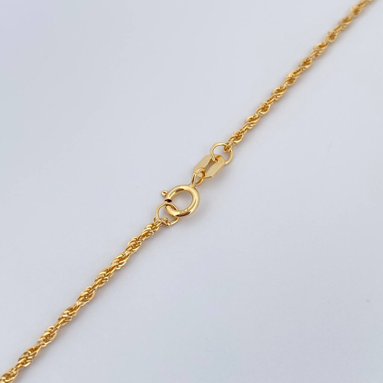 Cadena Lazo 1.55gr / 60.1cm / 1.2mm Oro Amarillo +3 18K &