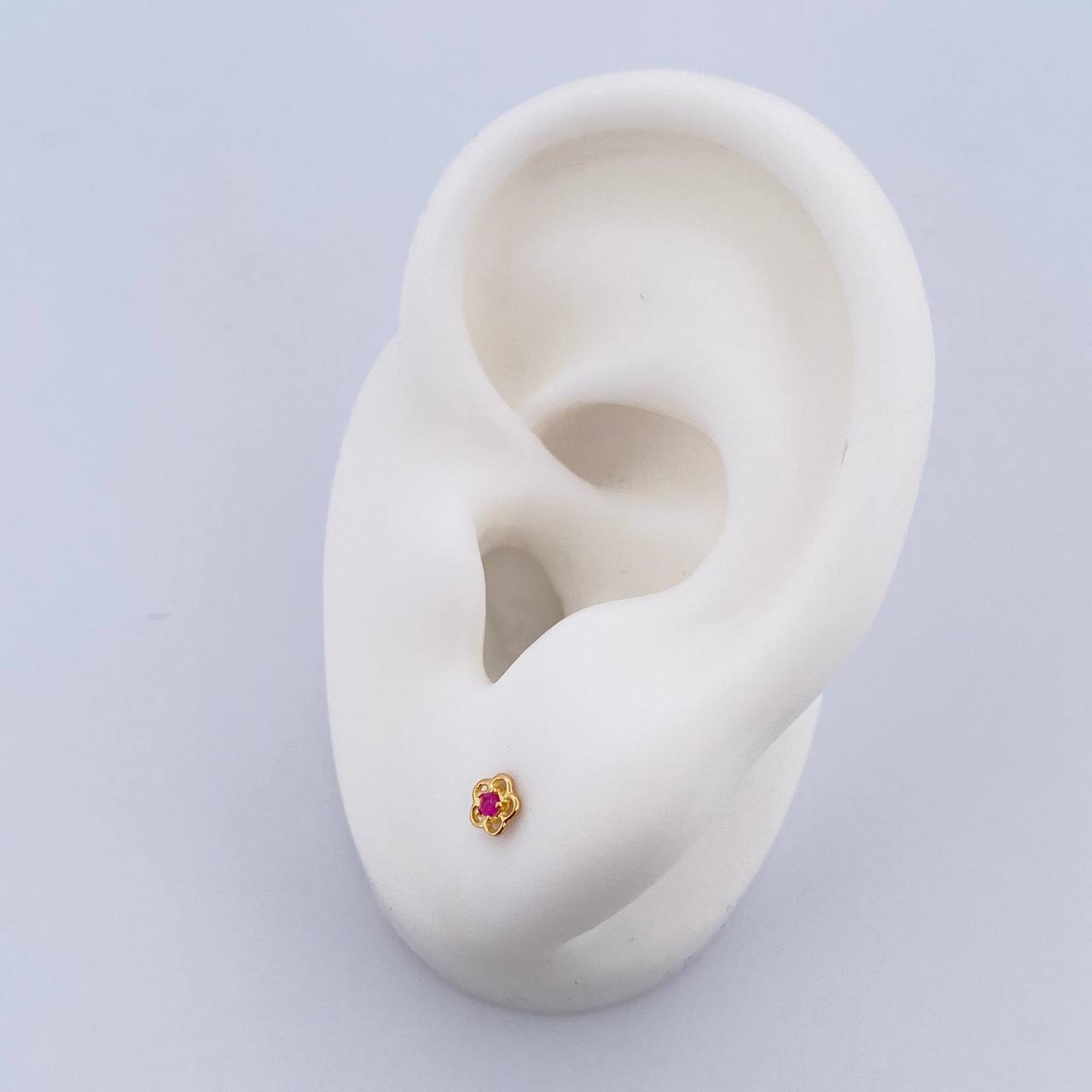 Topos Flor 0.45gr / Circon Fucsia Oro Amarillo 18K &