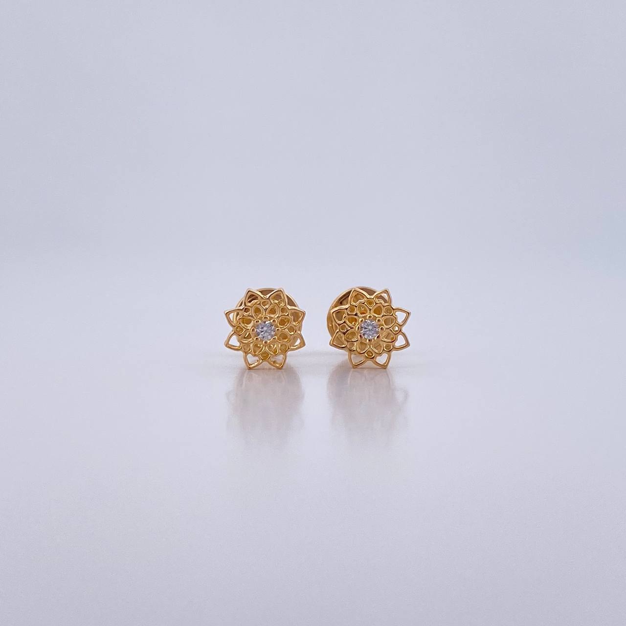 Topos Mandala 0.7gr / Circon Blanco Oro Amarillo 18K &