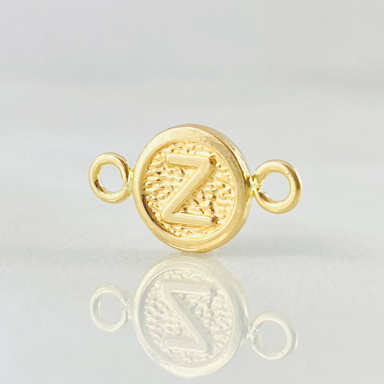 Herraje Letra Z 0.35gr / 1.4cm / Oro Amarillo 18K