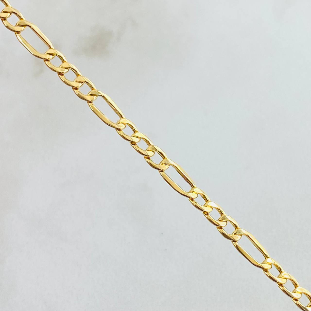 Cadena Figaro 4.4gr / 50cm / Oro Amarillo +1 18K ©
