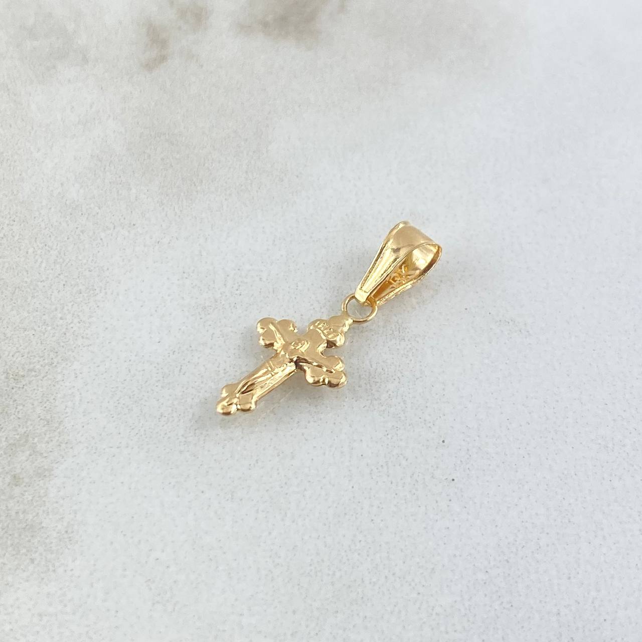 Dije Cruz Cristo Tres Puntas 0.4gr / 2.3cm / Lisa Oro Amarillo 18K *