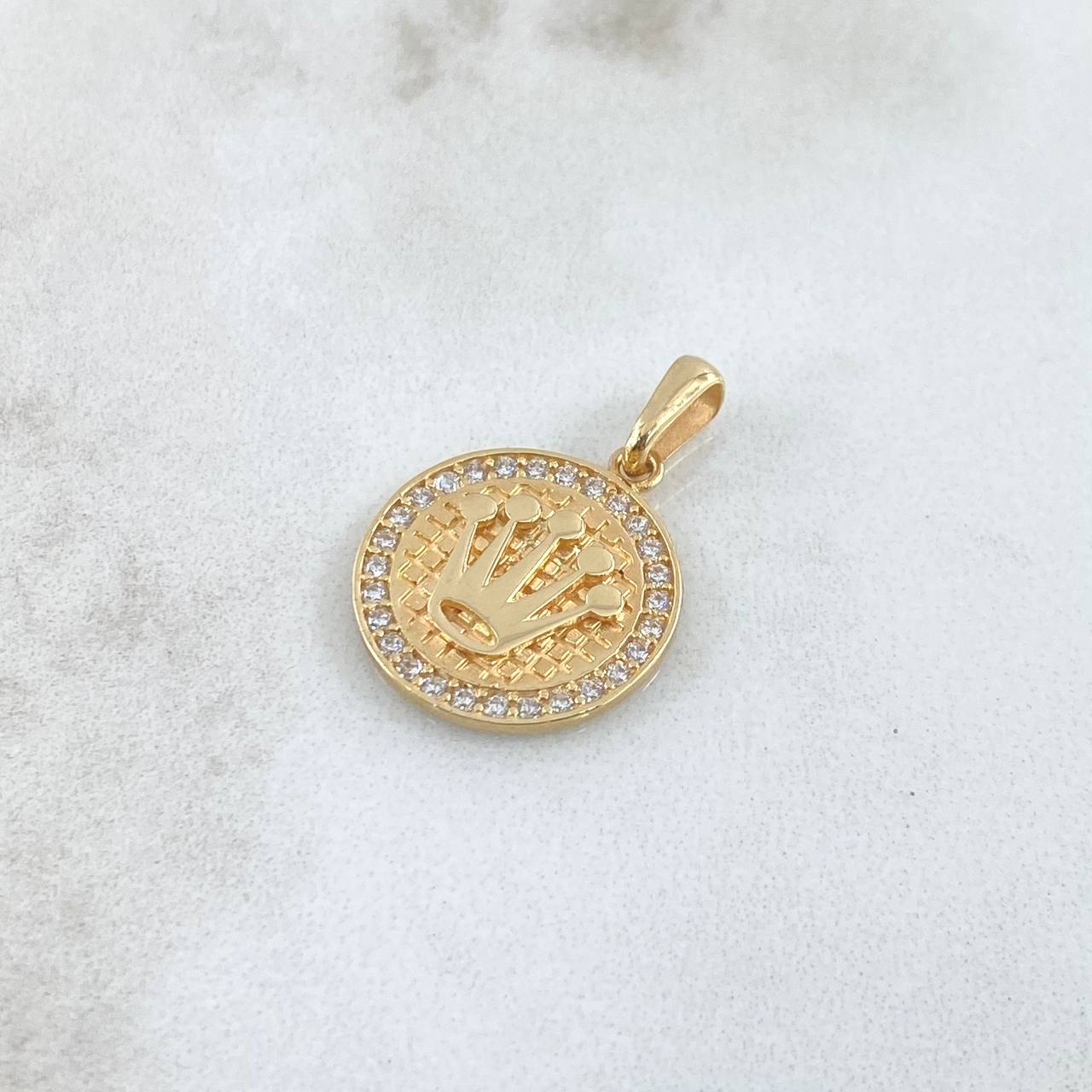 Dije Corona RX Circulo 2.65gr / 2.2cm / Enrejado Circulo Blancos Oro Amarillo 18K