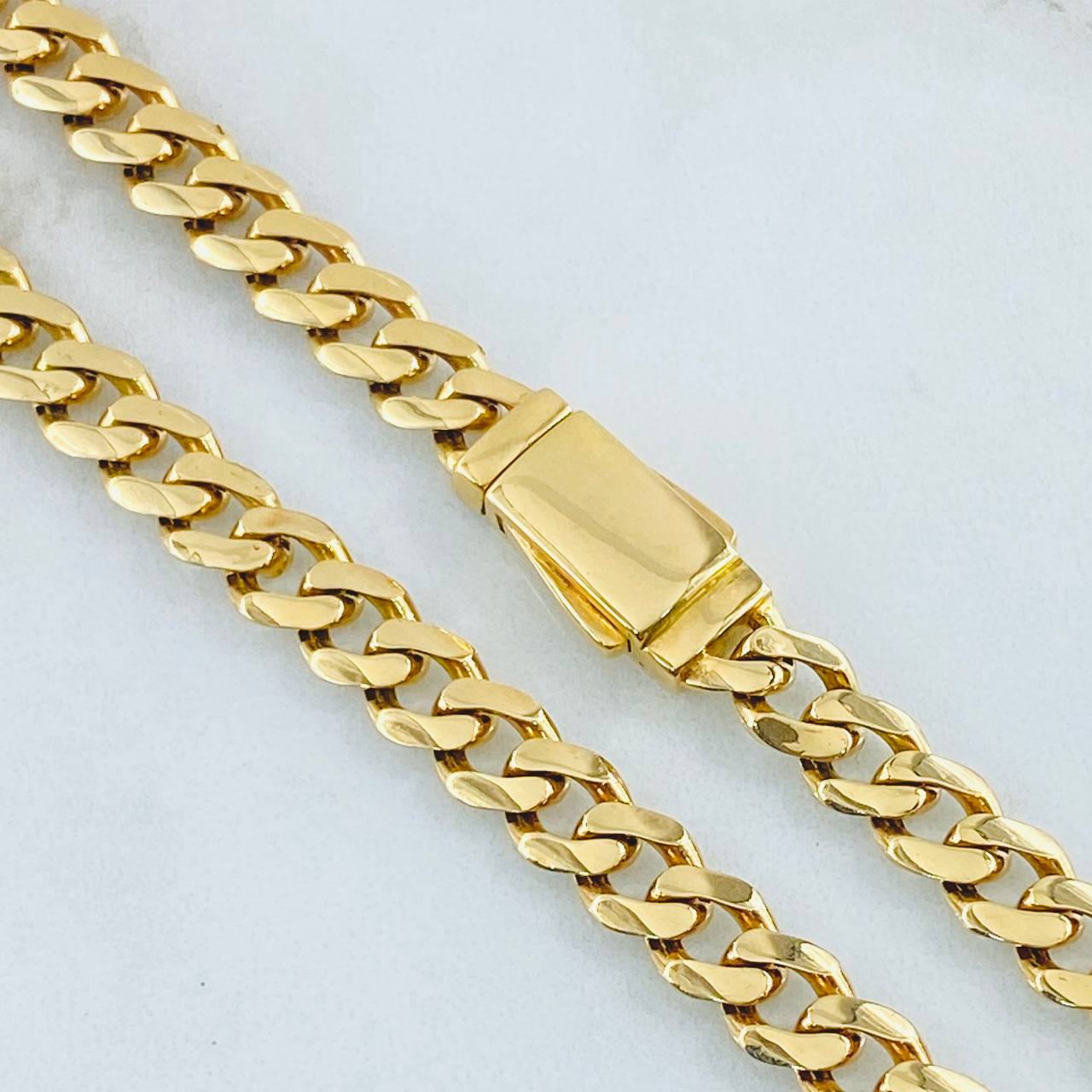 Cadena Cubana 26.4gr / 60cm / Oro Amarillo Nac.Esp. 18K