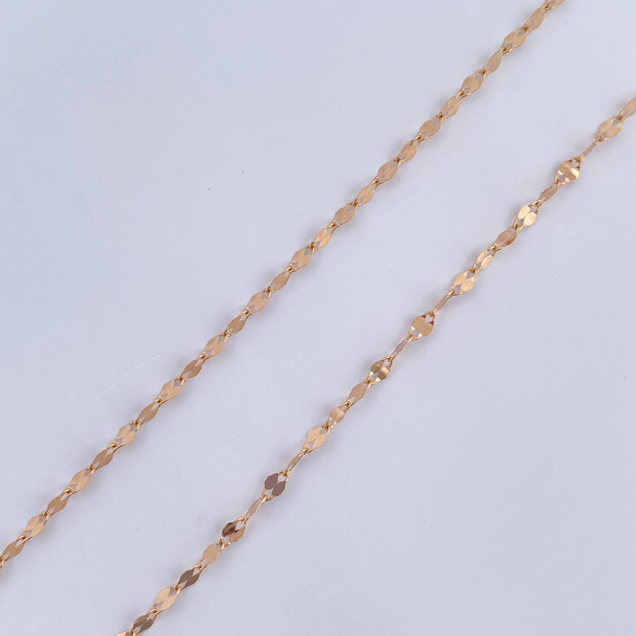 Set Cadena Flor Espejo /1.0gr/50cm/1.4mm + Dije Raton/0.4gr/1.5cm Circon Azul  Oro 18K (Oferta) &