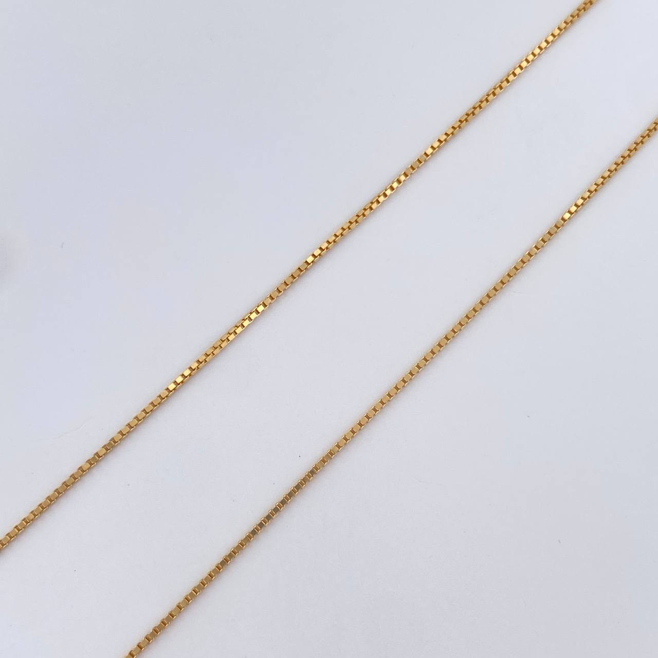 Set Cadena Veneciana /1.8gr/45cm/0.4mm + Dije Corona Rx /0.45gr/1.5cm Troquelado  Oro 18K (Oferta) &