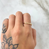 Anillo Amor 1.4gr / T5 1/4 / Oro 18K ©