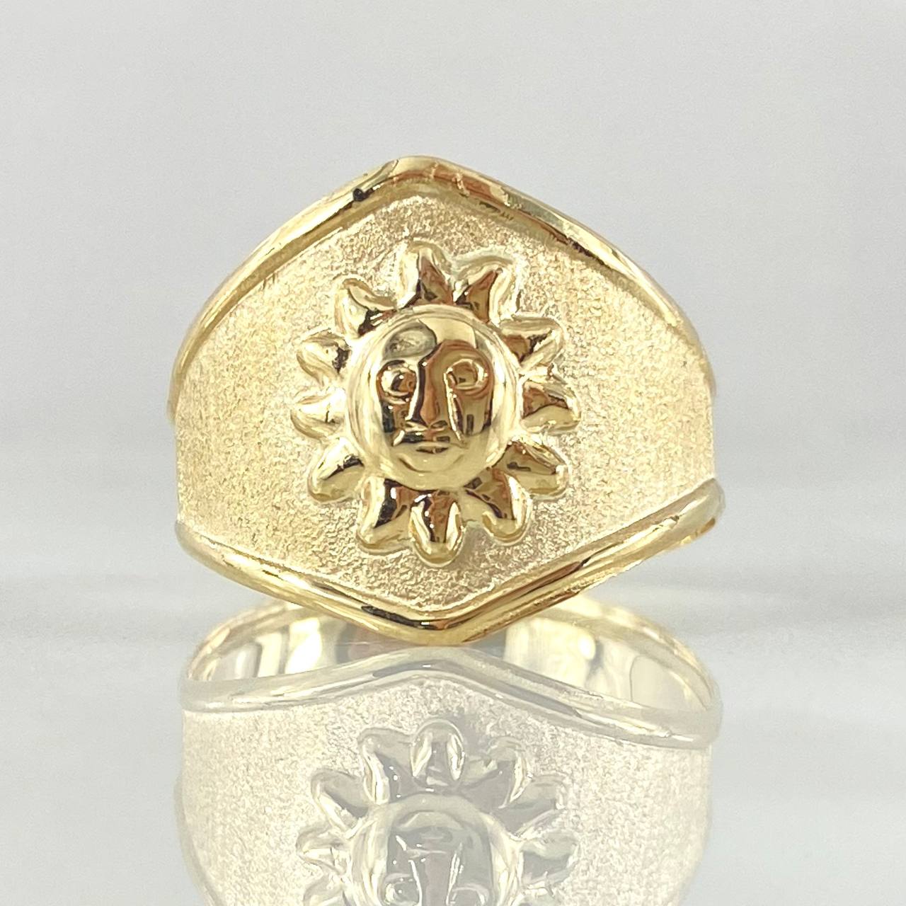 Anillo Sol 2gr / T9 / Oro 18K -