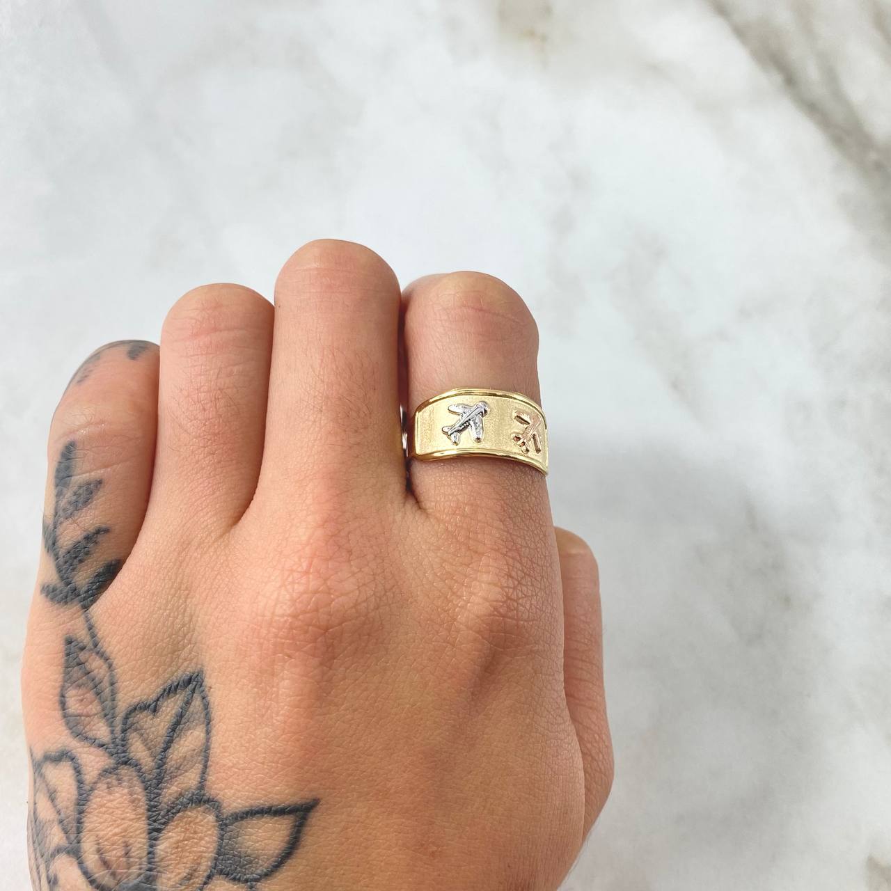 Anillo Aviones 1.5gr / T6 / Oro 18K