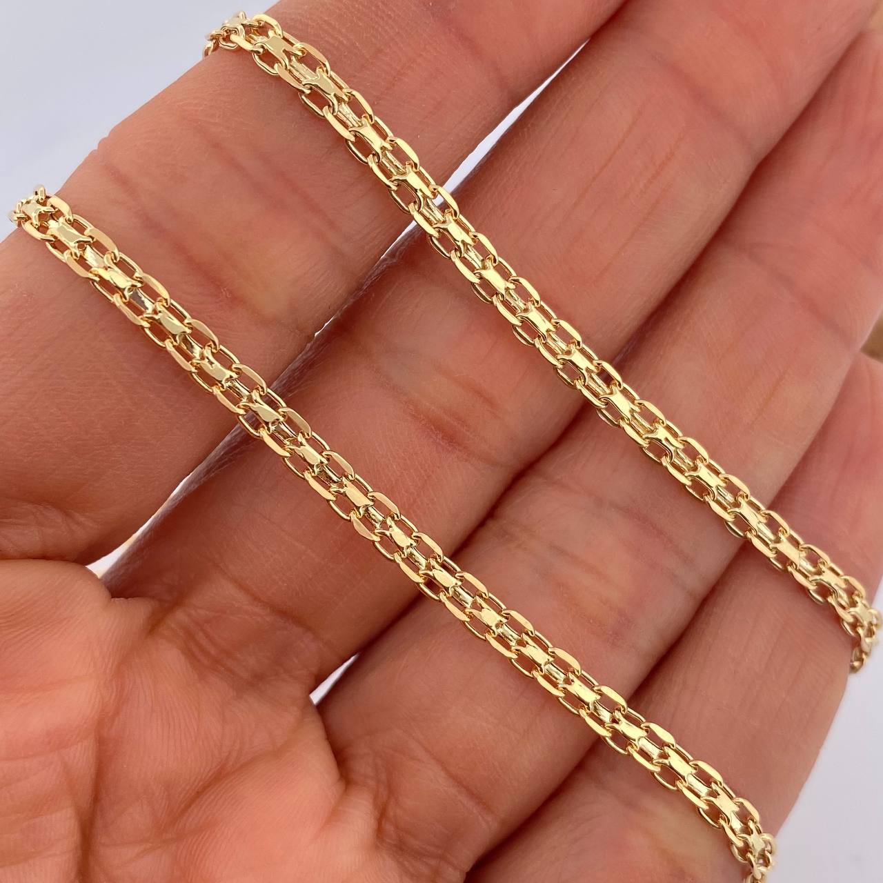 Cadena China 7gr / 62.6cm / Oro Amarillo +1 18K &