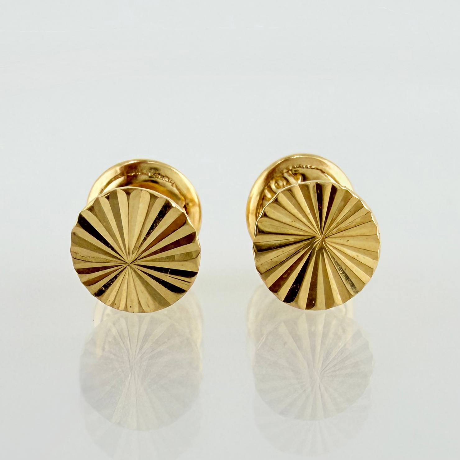 Topos Circulo Plano Diamantado 0.55g / 6.25mm Oro Amarillo 18K