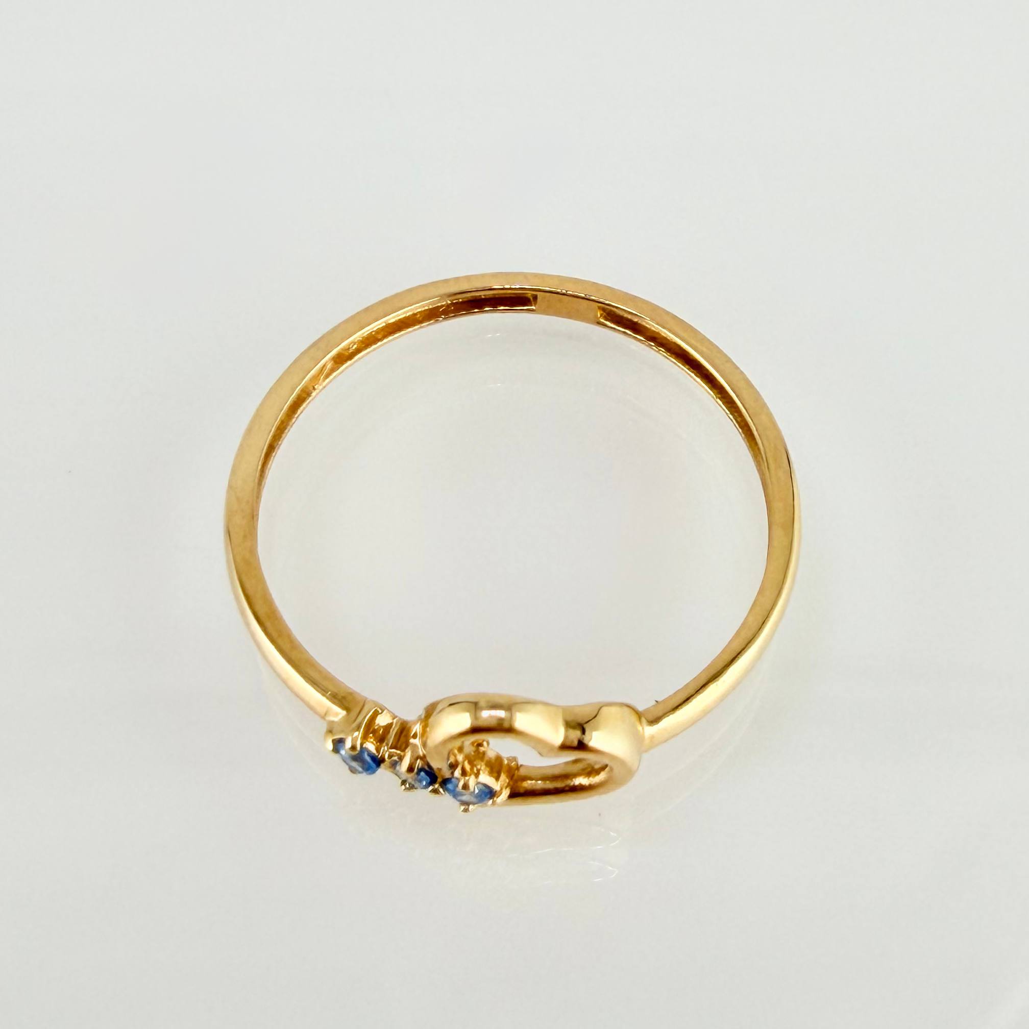 Anillo Corazón 1.2gr / T6 3/4 / Oro Amarillo 18K ©