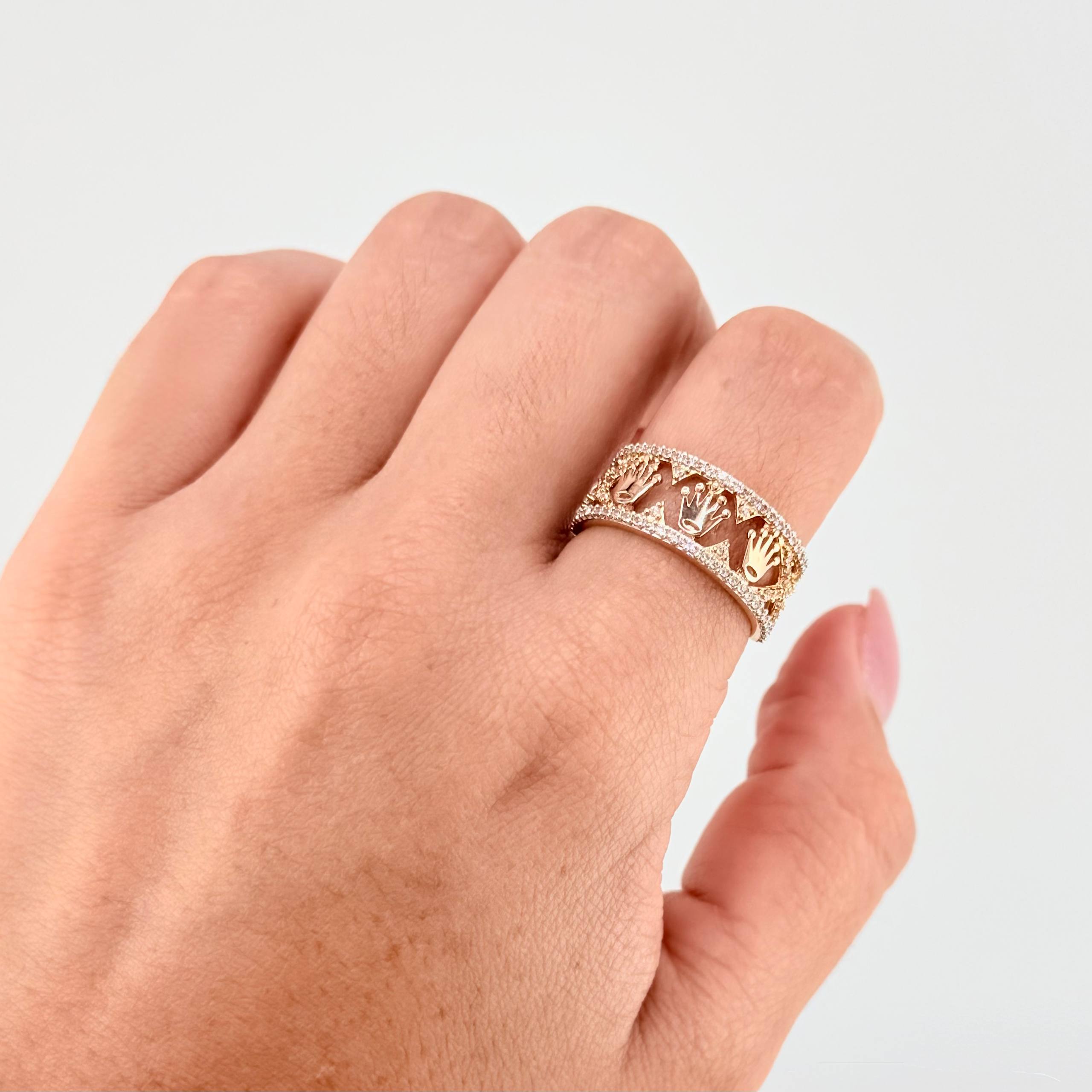 Anillo Trío Coronas Tupidas 4.25gr / T7 3/4 / Tres Oros 18K *