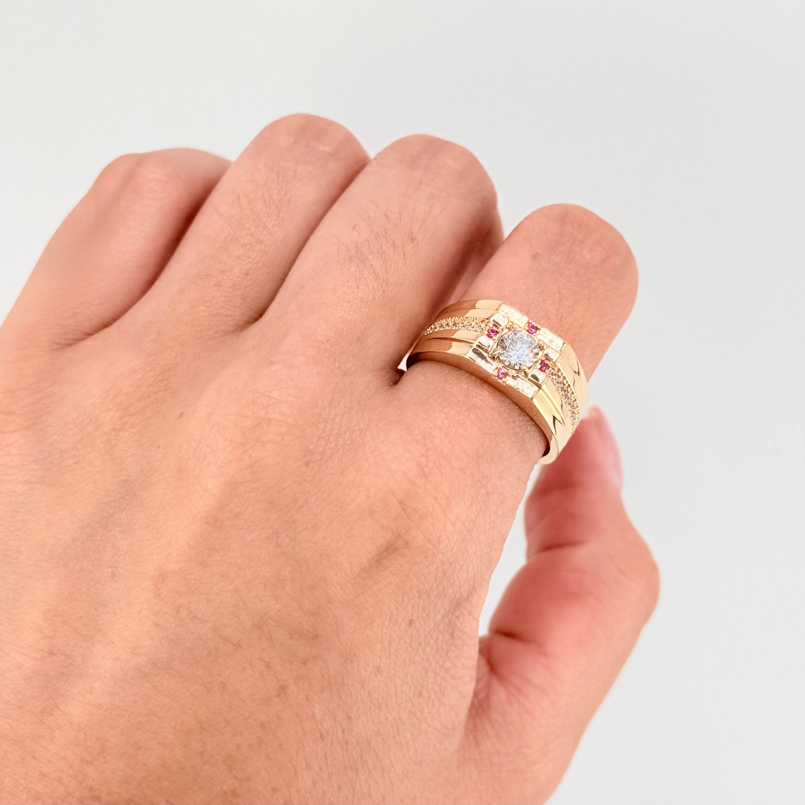 Anillo Solaris Incrustado 7.1gr / T10 / Oro Amarillo 18K *