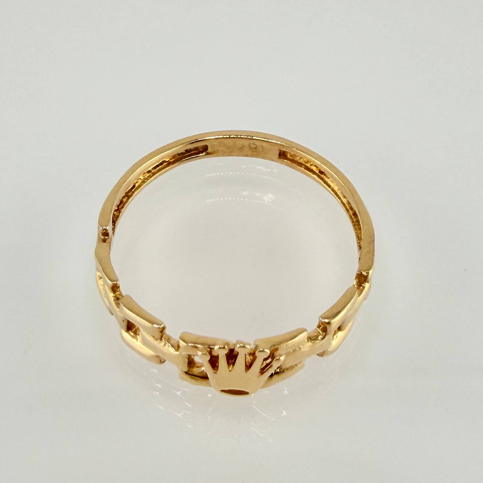 Anillo Cajón Corona 2.05gr / T7 / Oro Amarillo 18K ©