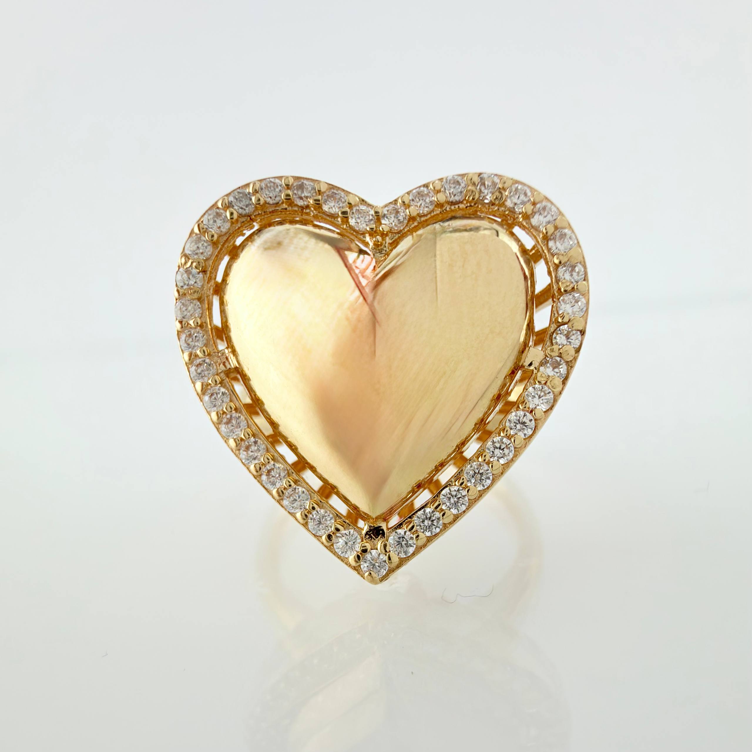 Anillo Corazon 6.35gr / T7 1/4 / Oro Amarillo 18K ©