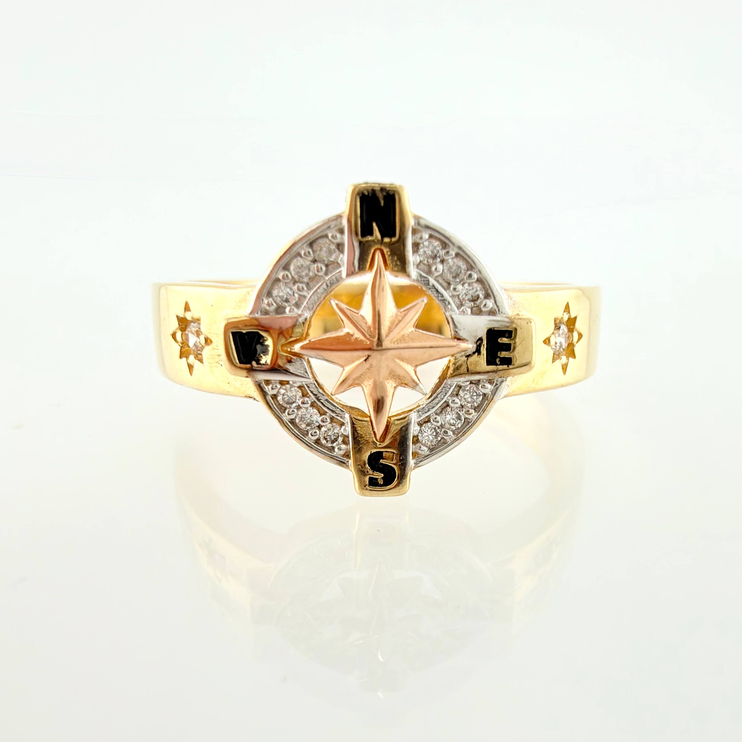 Anillo Brujula 5.2gr / T10 1/4 / Tres Oros 18K ©