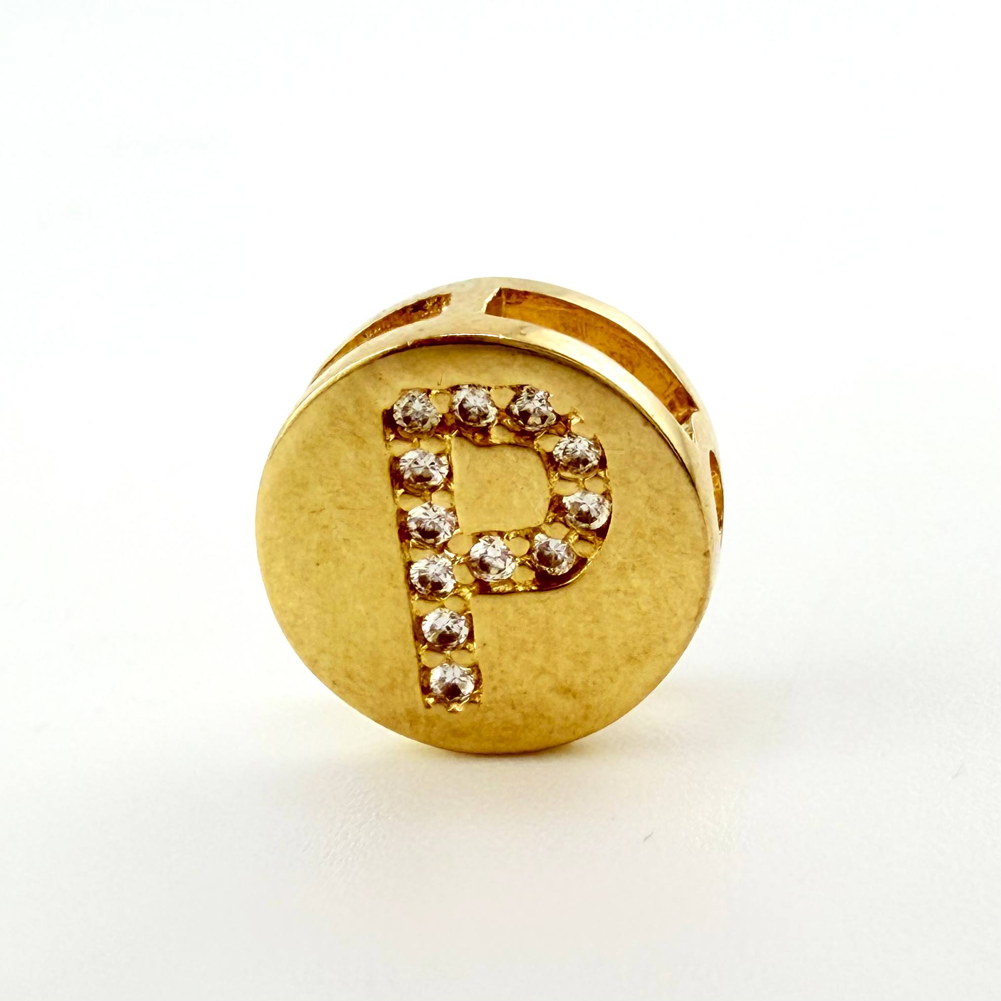Dije Herraje Letra P 1.5gr / 1cm / Oro Amarillo 18K *