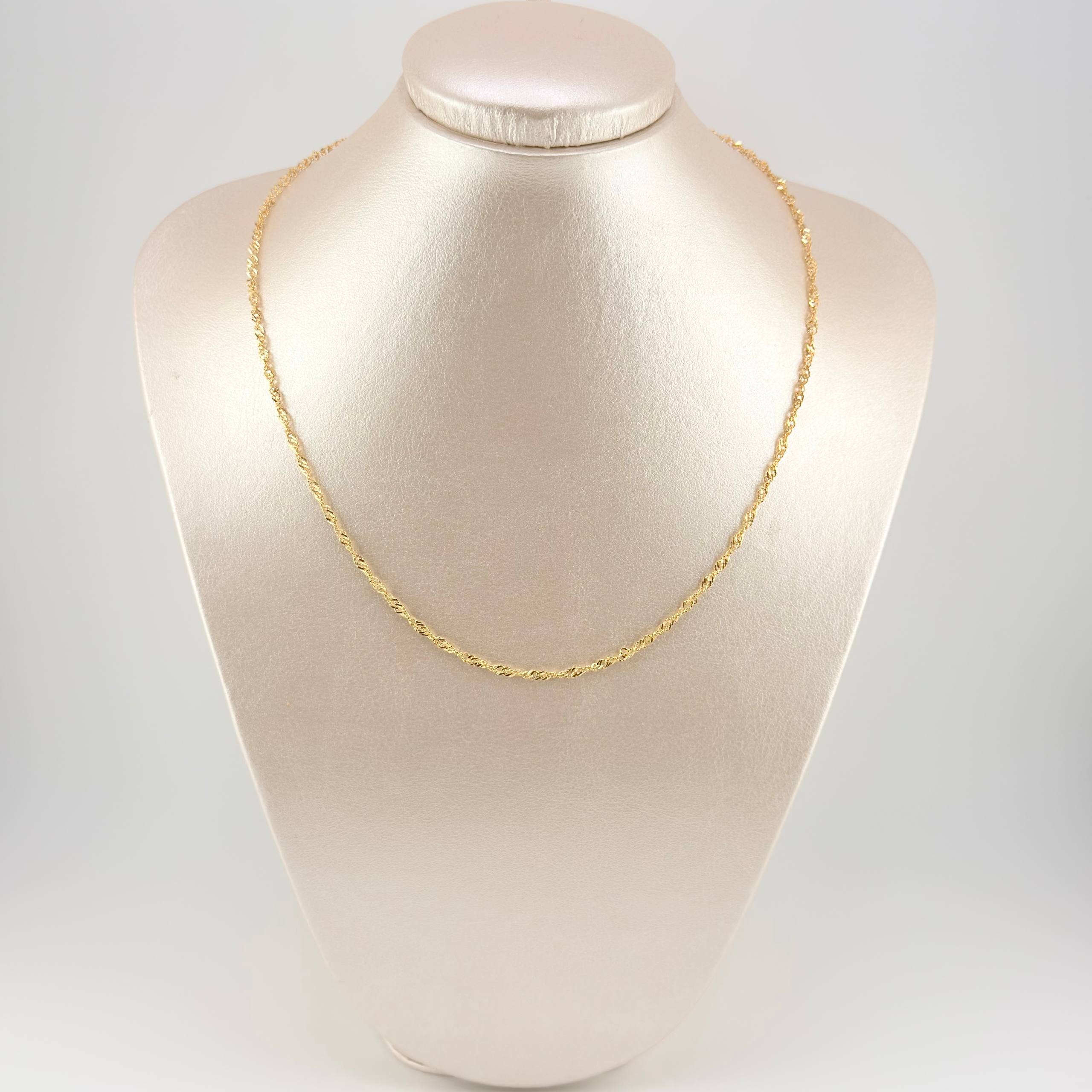 Cadena Singapur 1.95gr / 45cm / 2.3mm Oro Amarillo +3 18K