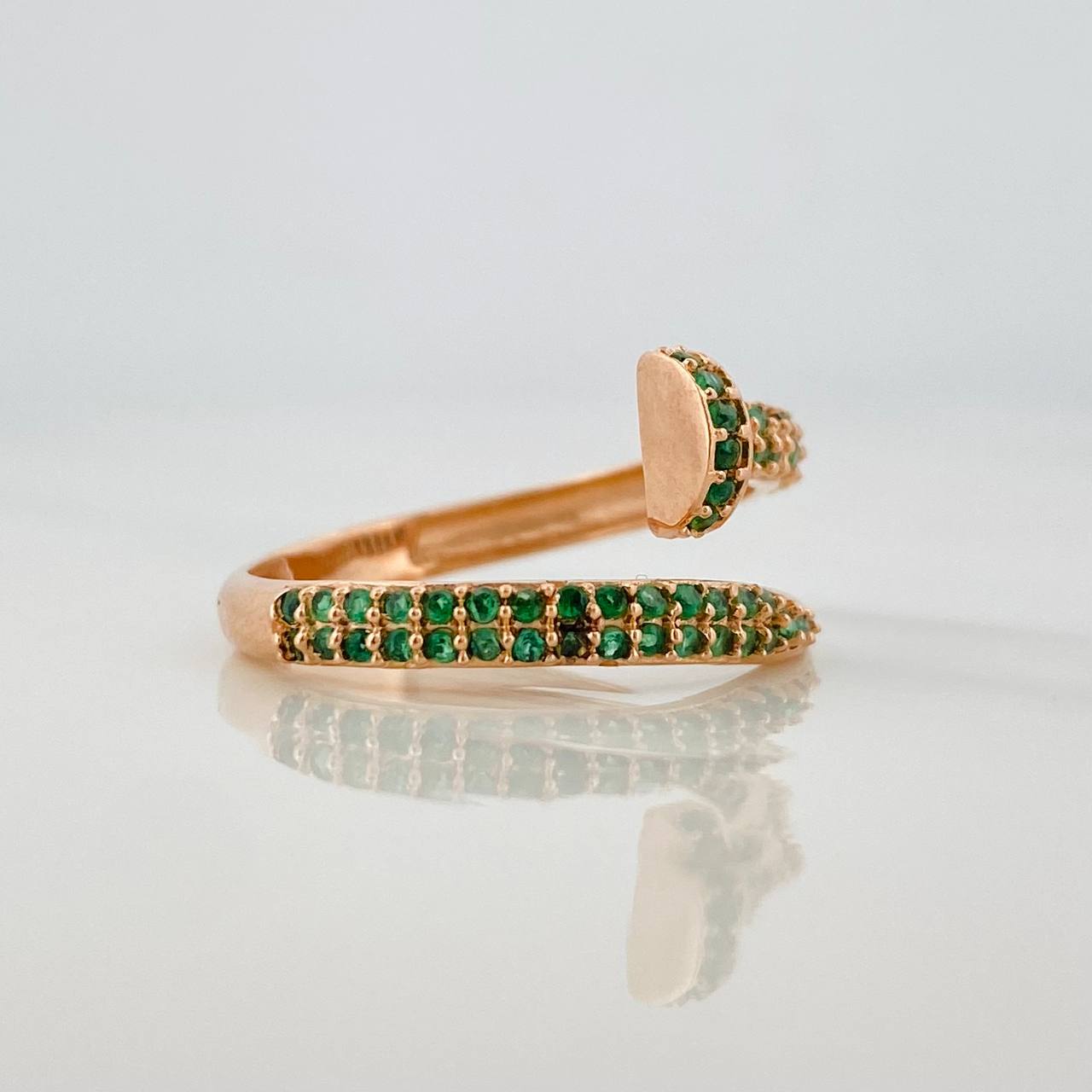 Anillo Clavo 2.45g / T7 3/4 Oro Rosa 18K