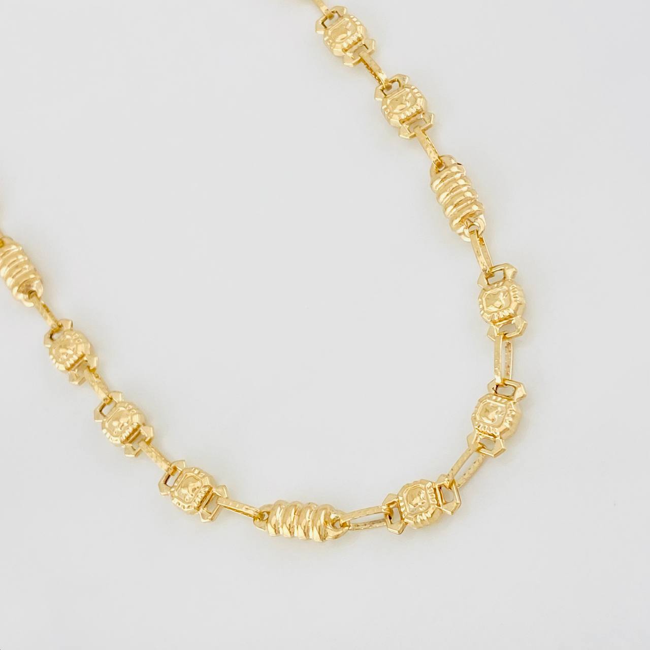 Cadena Rustica Barril Rayado 13.15g / 60cm / 4.6mm Oro Amarillo 18K