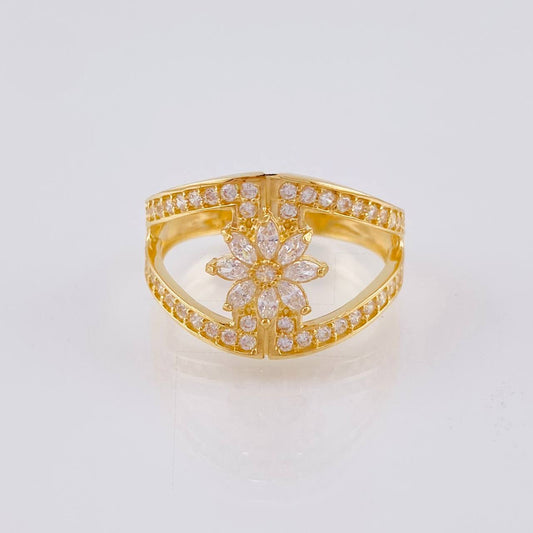 Anillo Estrella De Rombos Convergentes 3.7 g / T7 1/4 Oro Amarillo 18K