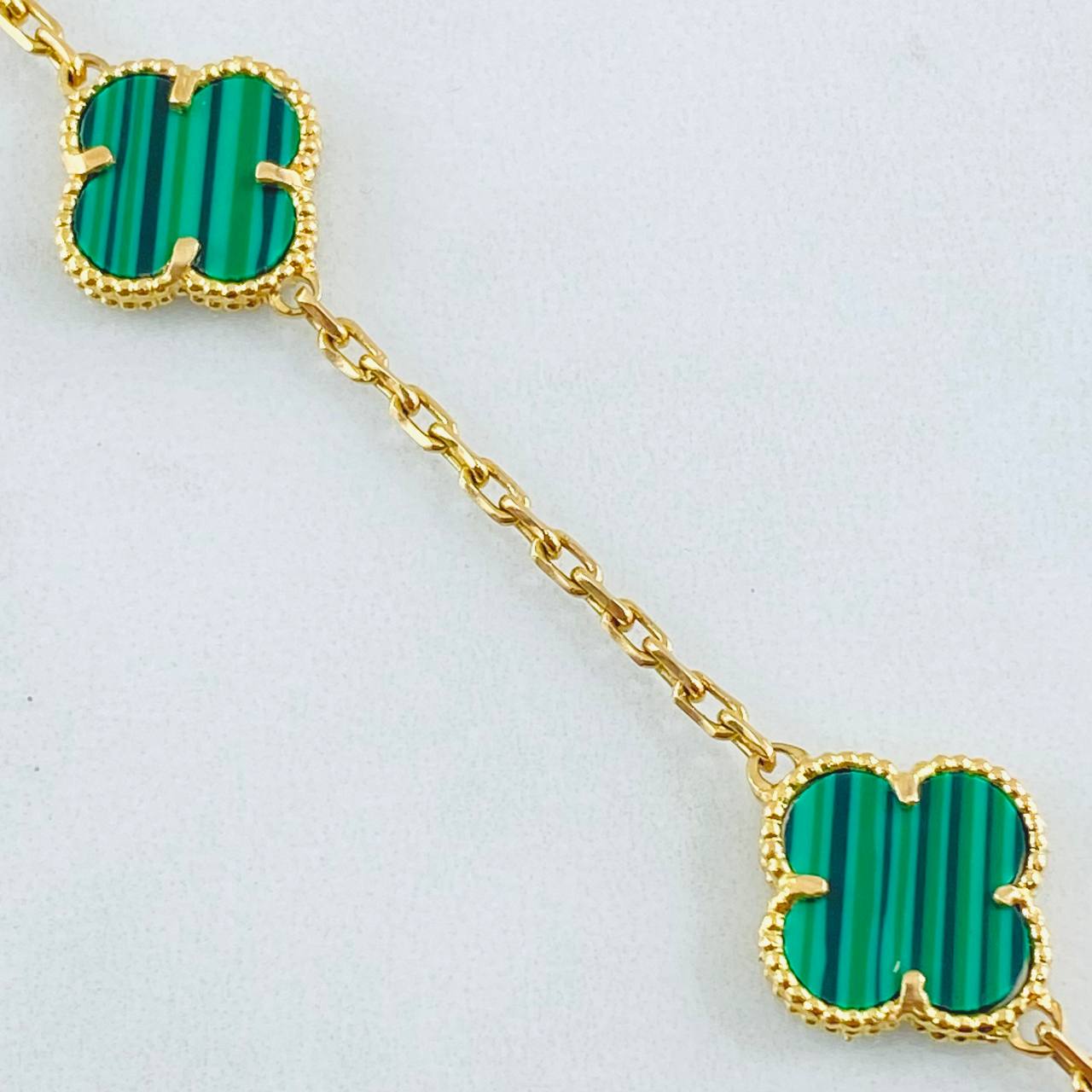Cadena Aro seguido Trebol Verde 27.8gr / 60cm / Oro Amarillo Nac.Esp. 18K ©