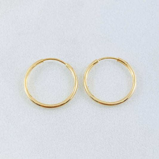 Candongas Aro Liso 0.6gr / 1.4cm / Oro Amarillo 18K ©