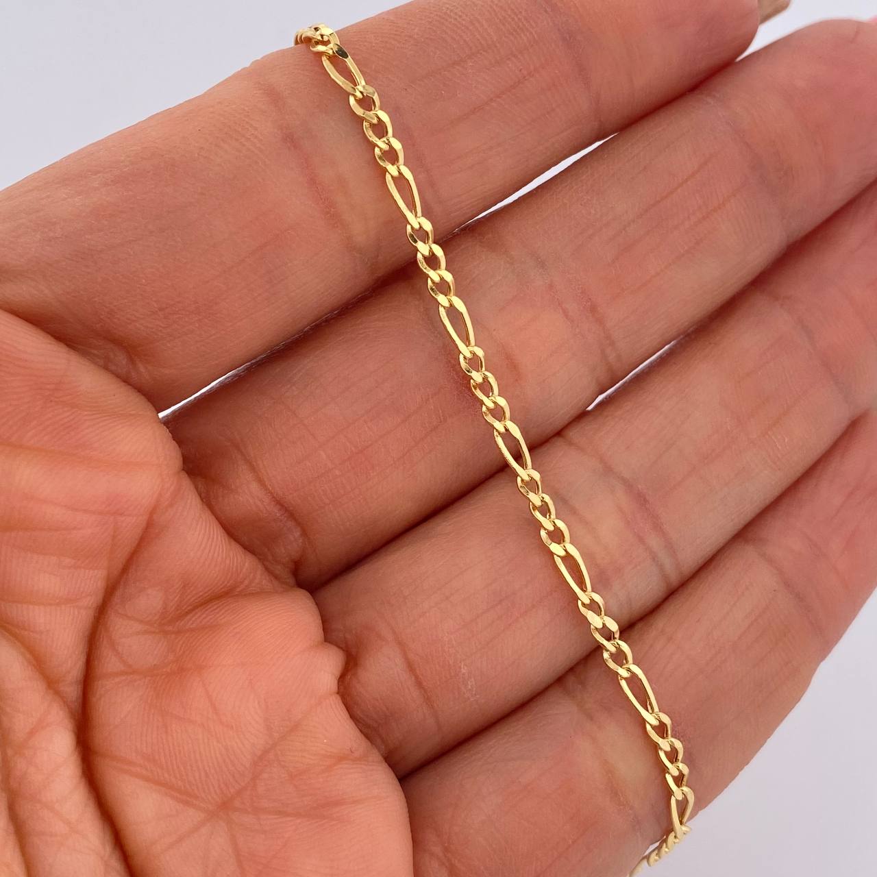 Pulso Figaro 1.1gr / 19cm / +3Oro 18K $