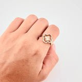Anillo Trebol Diamantado Rotatorio 3.8 g / T7 1/2 Tres Oros 18K