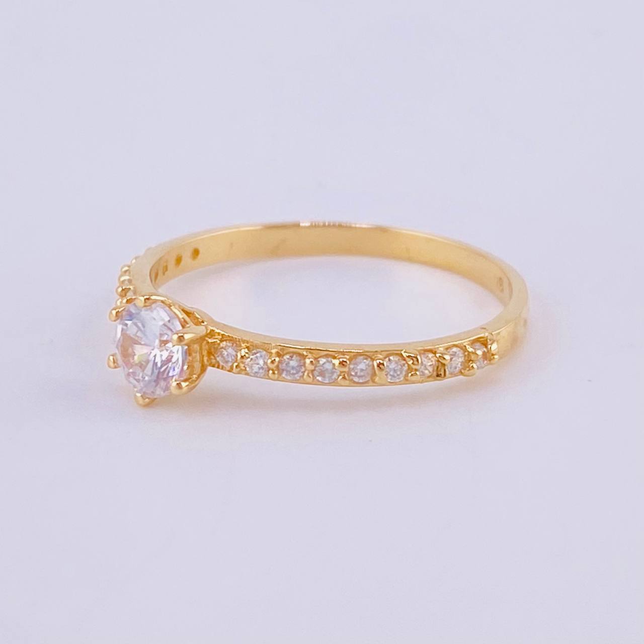 Anillo Solitario Tupido 2.05 g / T6 3/4 Oro Amarillo 18K