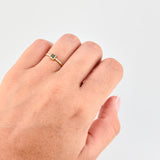 Anillo Solitario Cuadricular 1.1 g / T6 1/4 Oro Amarillo 18K