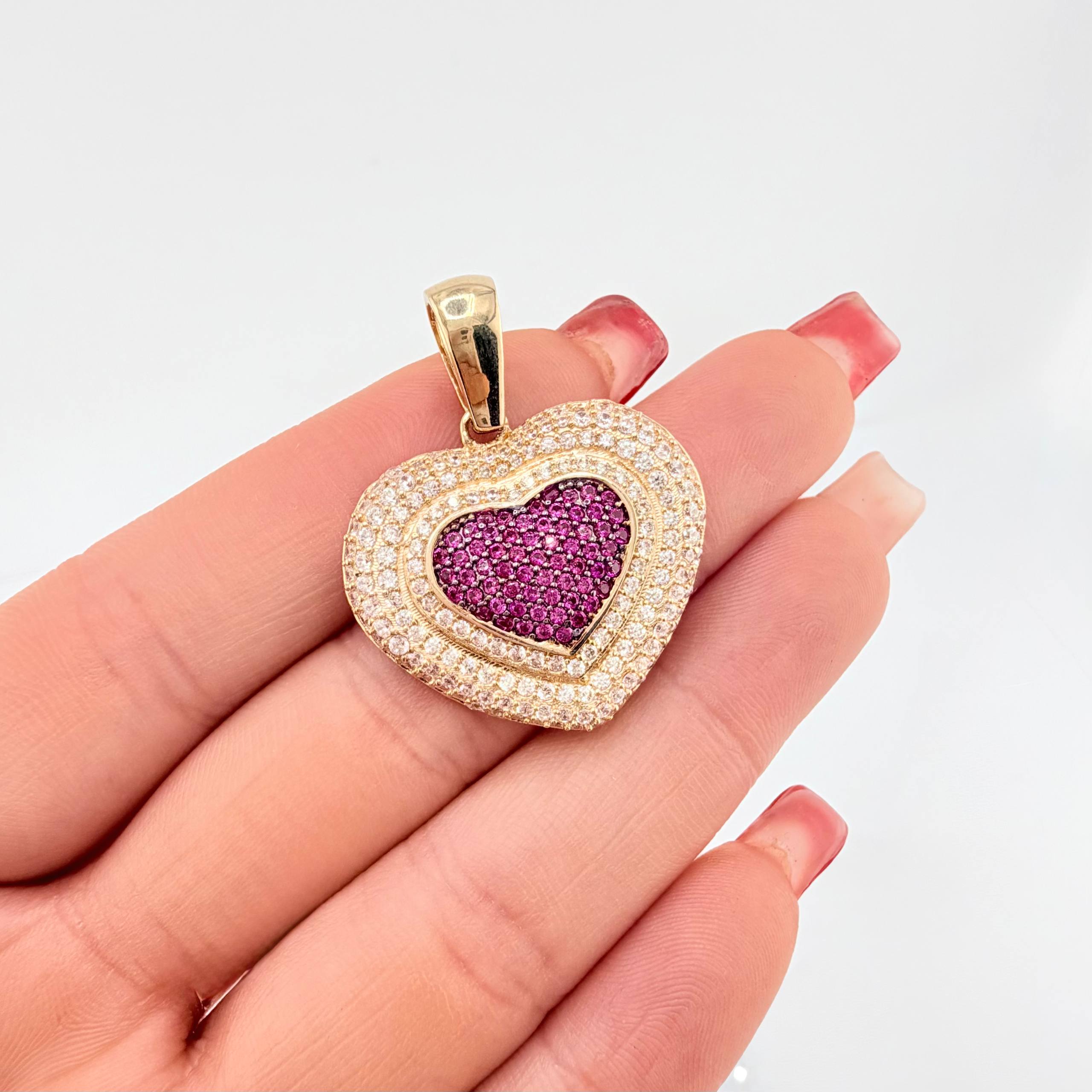 Dije Halo Corazon Tupido 8.85gr / 3.4cm / Oro Amarillo 18K ©