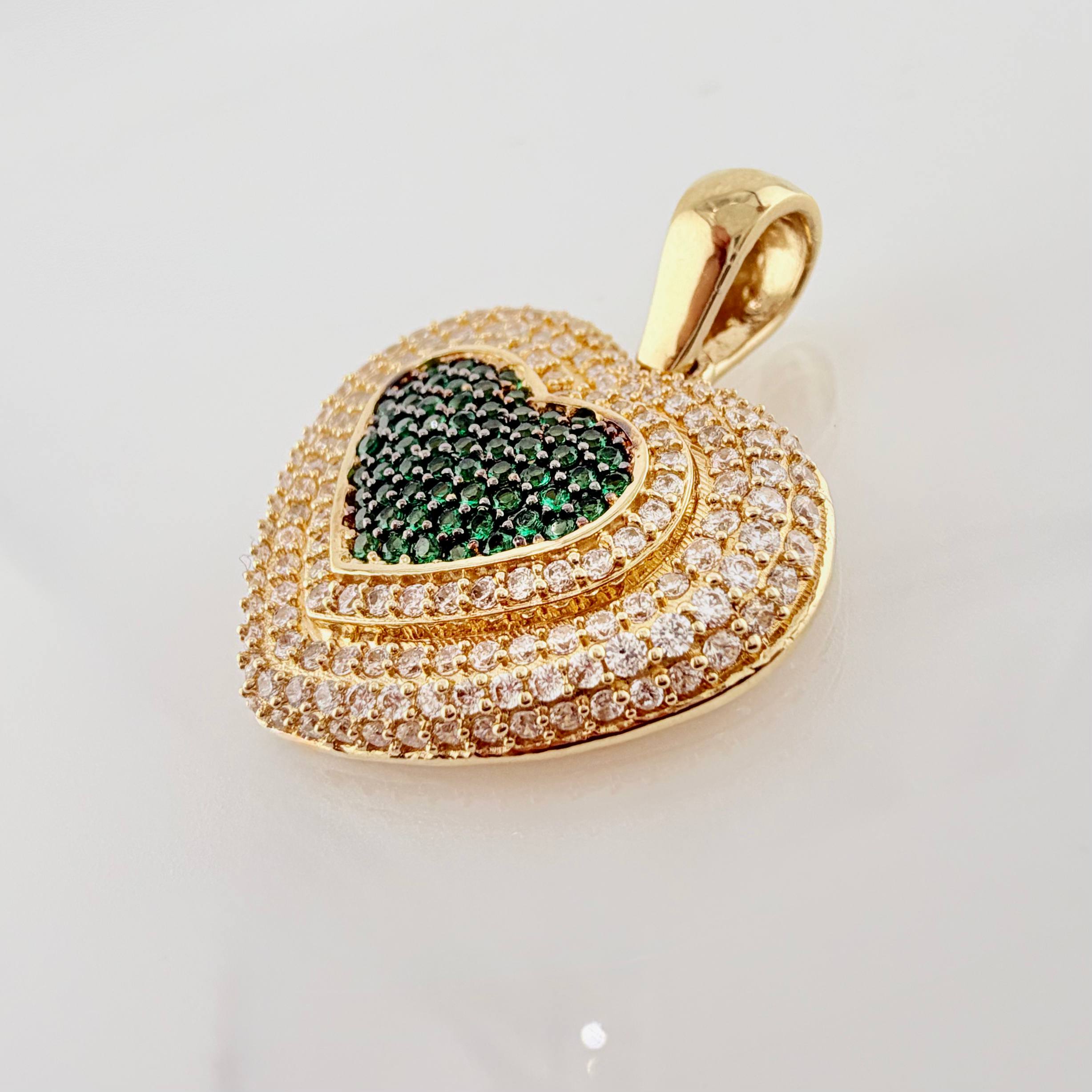 Dije Halo Corazón Tupido 9.75g / 3.5cm Oro Amarillo 18K