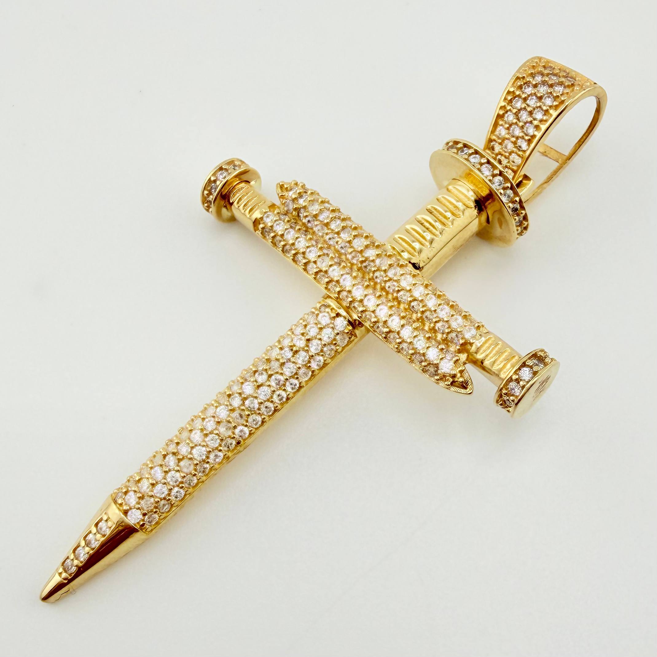 Dije Cruz Clavo Tupido 8.3gr / 6cm / Oro Amarillo 18K
