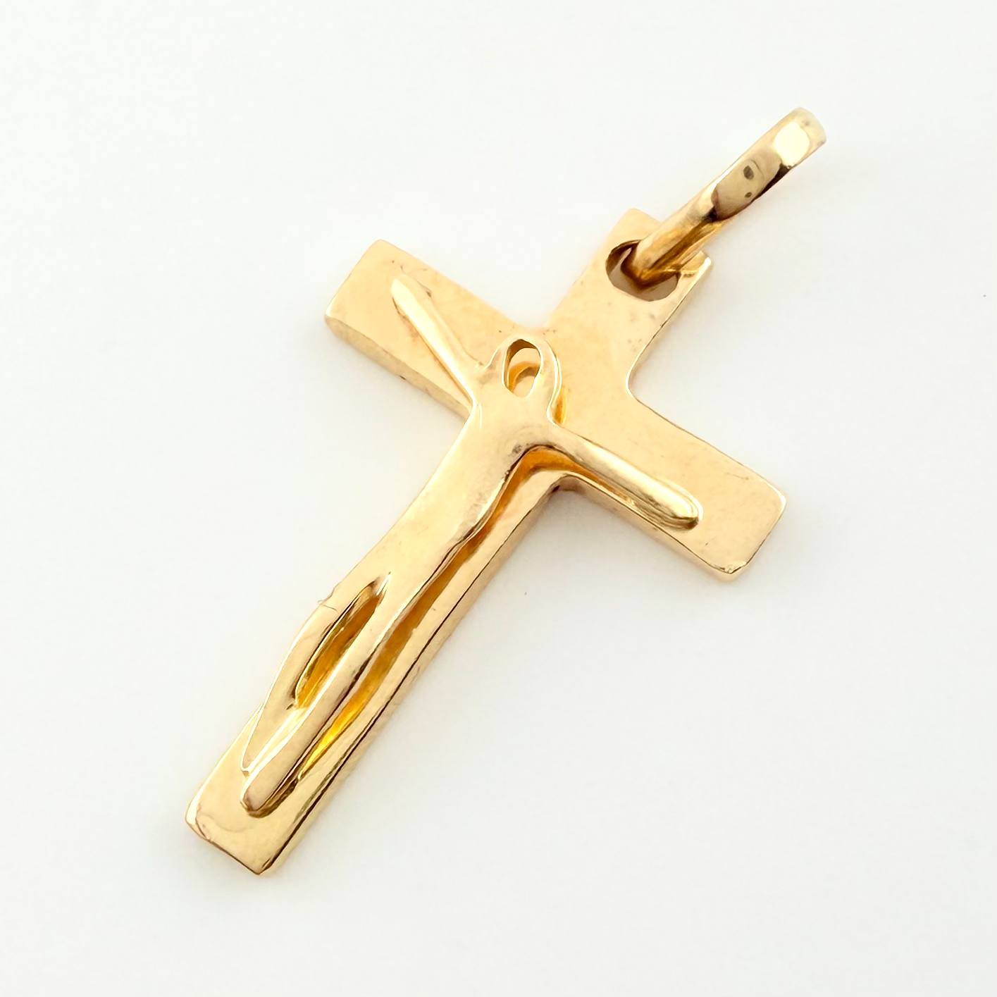 Dije Cruz Cristo Minimalista 1.45gr / 2.5cm / Oro Amarillo 18K