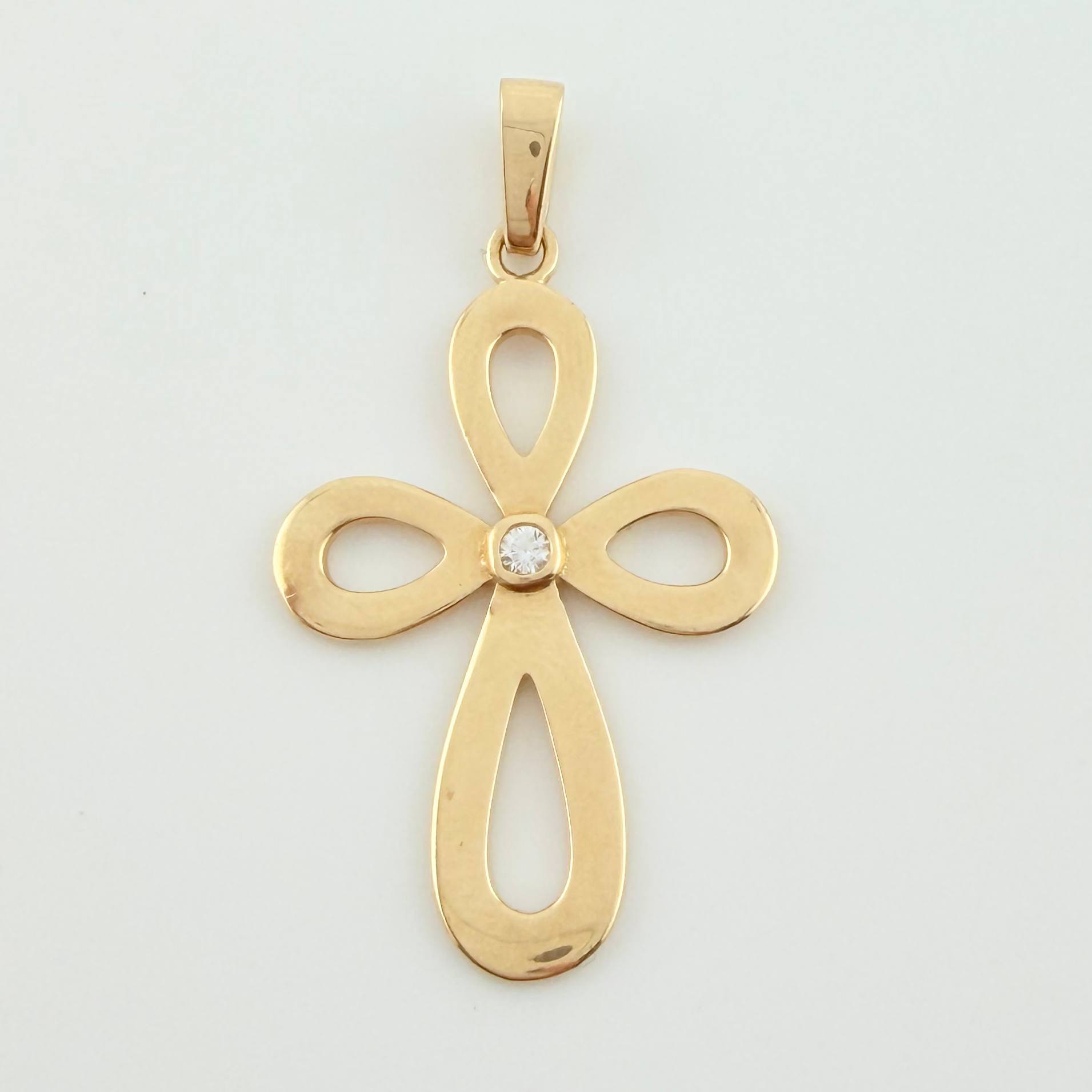Dije Cruz Floreada 2.7gr / 3.5cm / Oro Amarillo 18K *