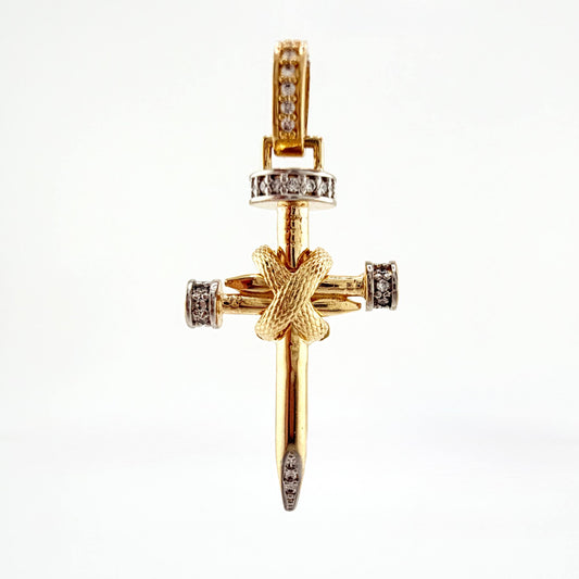 Dije Cruz Clavo 3.8gr / 3.6cm / Dos Oros Amarillo Blanco 18K ©