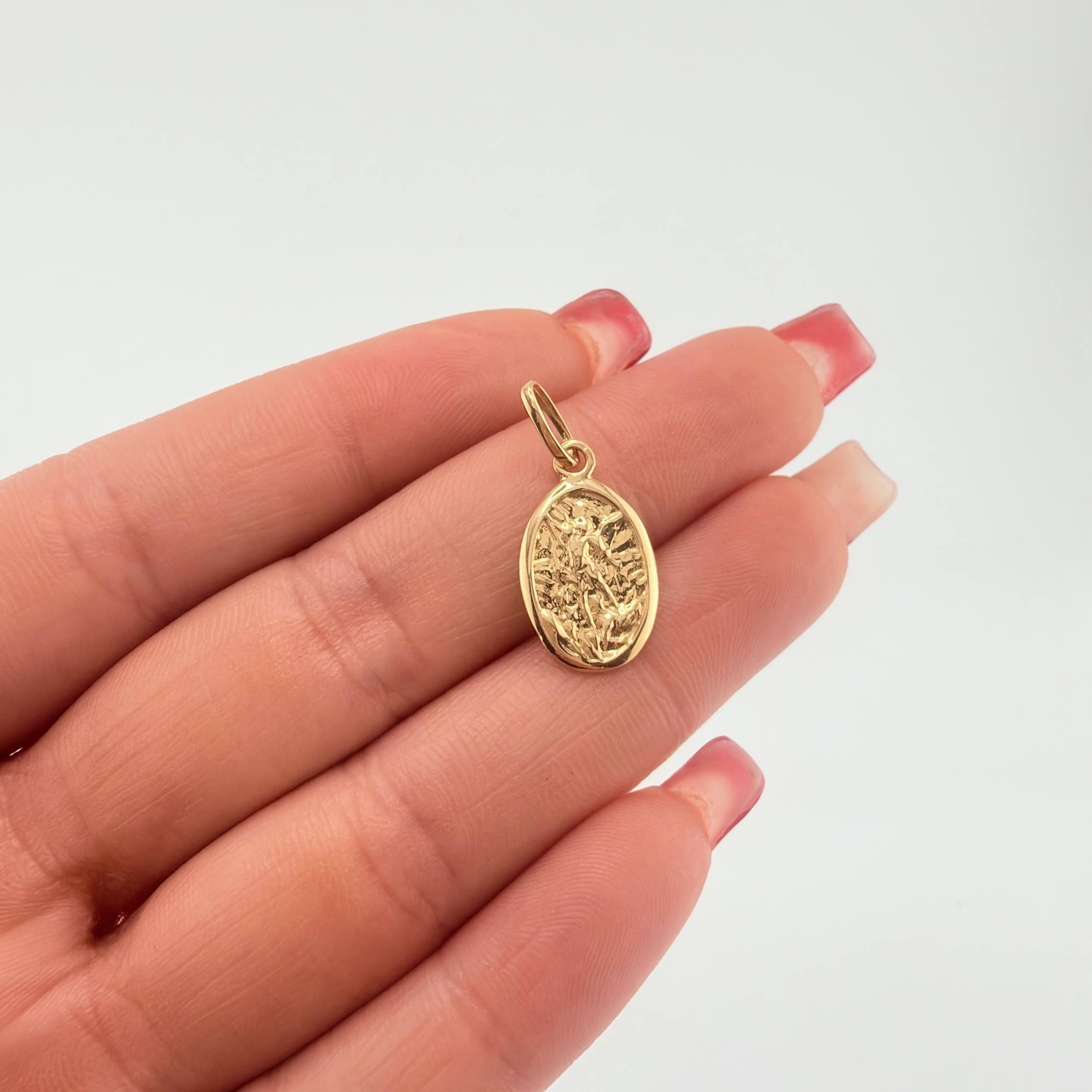 Dije San Miguel Arcangel 2gr / 2.4cm / Oro Amarillo 18K ©