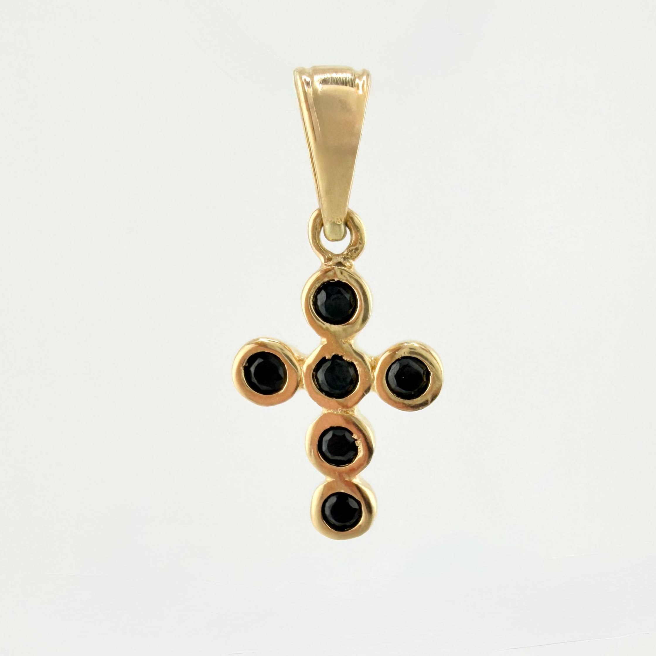 Dije Cruz Tupida 0.9gr / 2cm / Oro Amarillo 18K ©