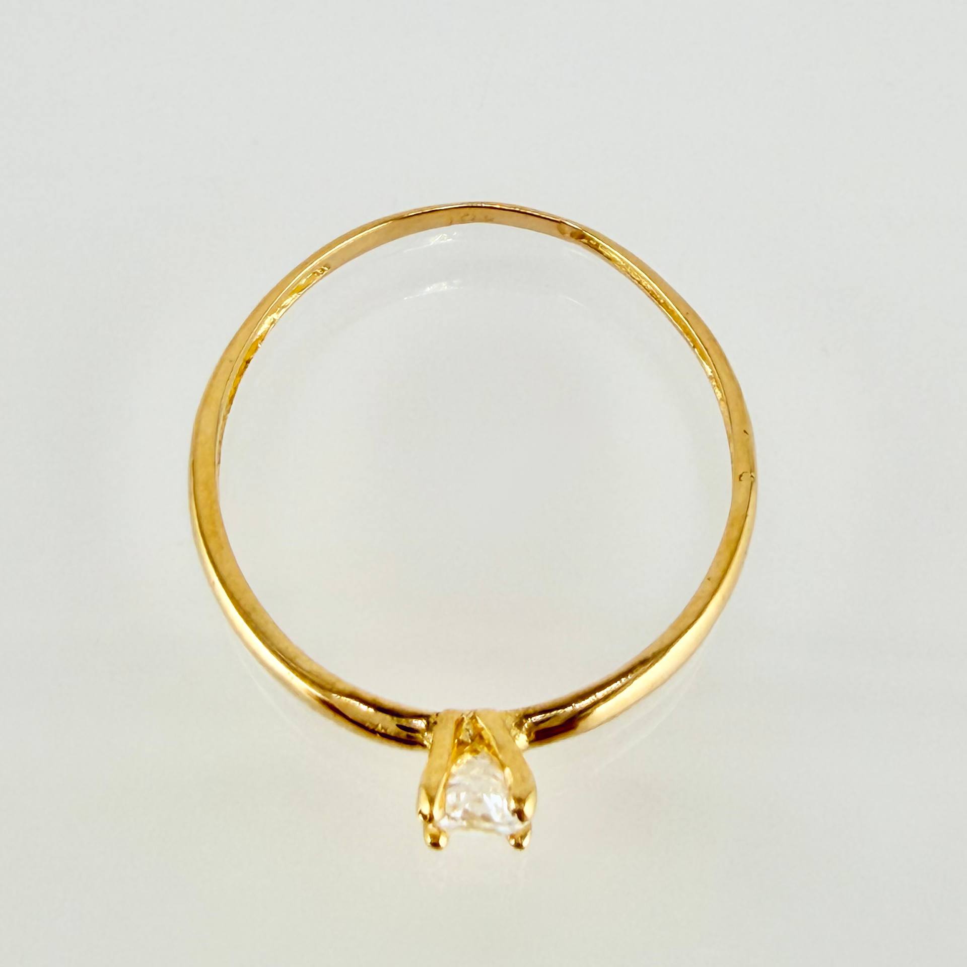 Anillo Solitario 1.05gr / T6 3/4 / Oro Amarillo 18K
