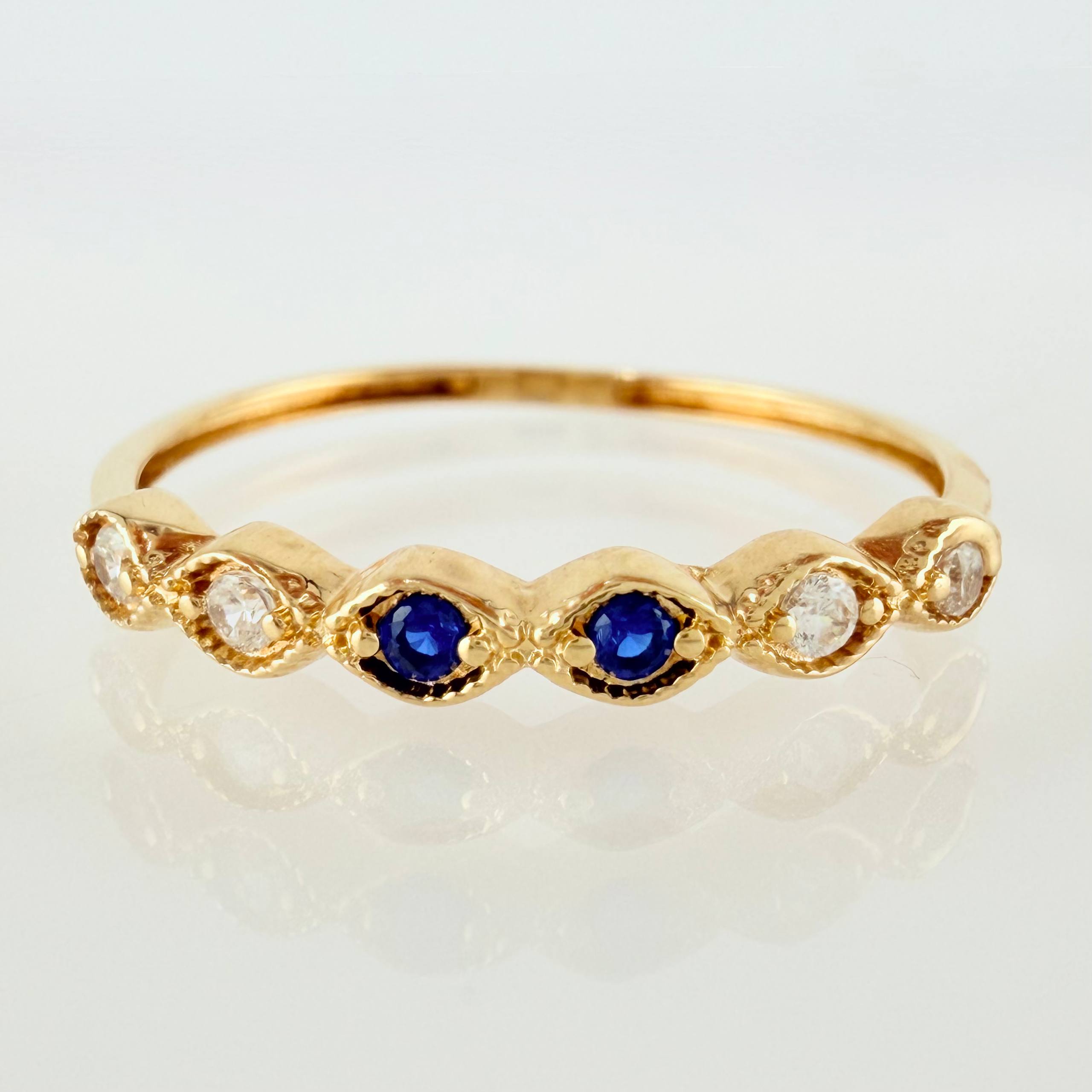 Anillo Línea Ojos 1.05gr / T6 1/2 / Oro Amarillo 18K