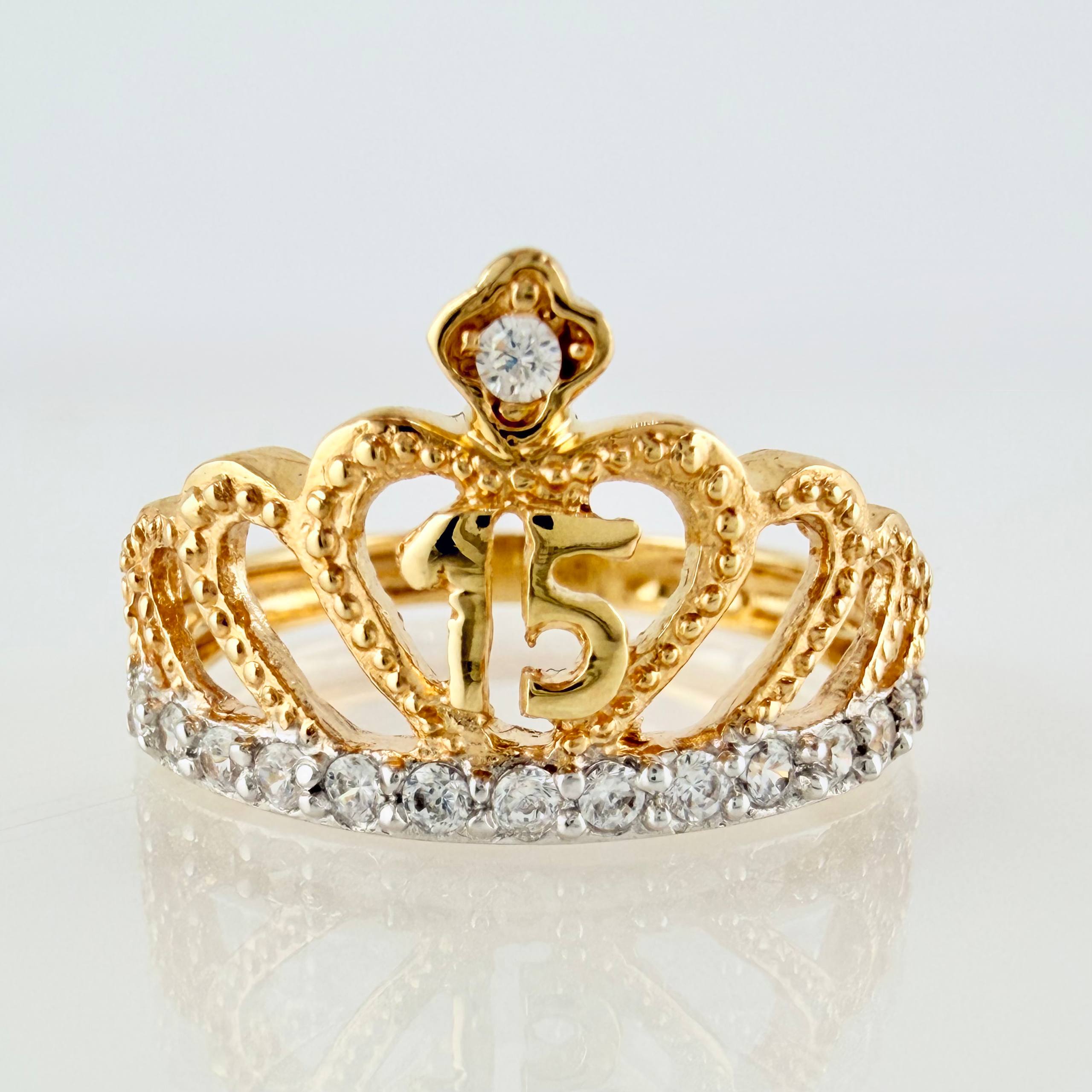 Anillo Corona Quinces Corazón 3.65gr / T7 1/4 / Oro Amarillo 18K