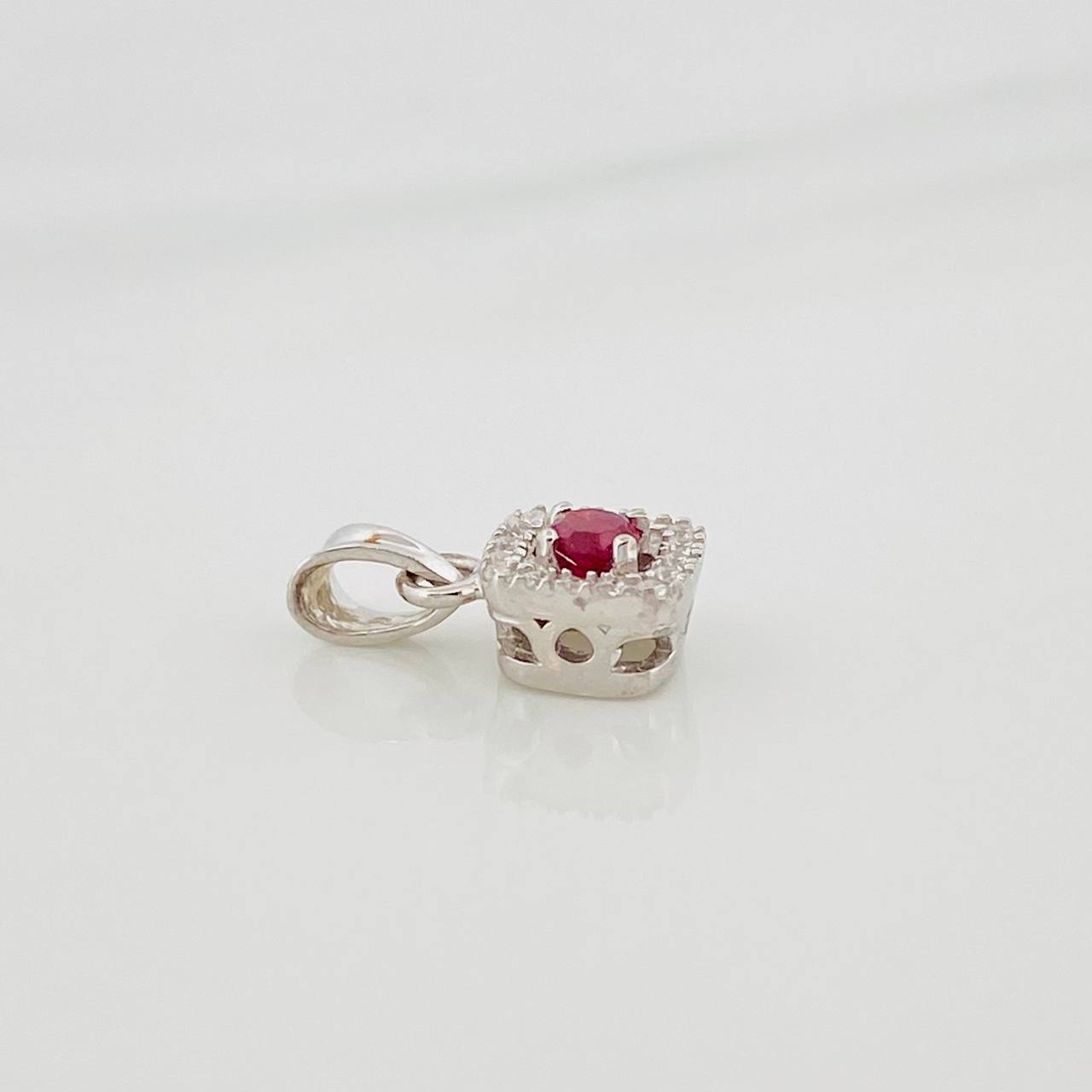 Dije Halo Cuadrado Rubí 15 Pts 0.8 g / 1.5 cm Plata 925
